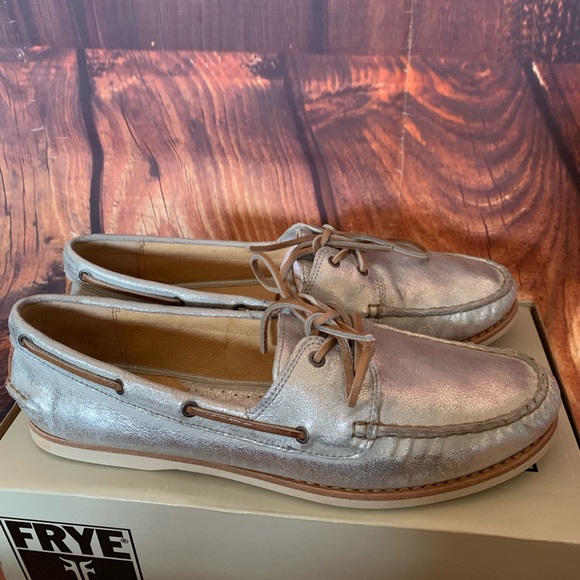 Frye Shoes Frye Quincy Boat Shoes Silver Nib Buttery